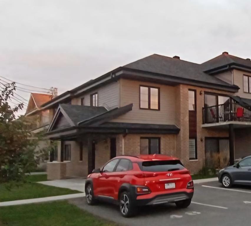 5 1/2 libre 1 Novembre à Granby rue du Mont Brome | 3113650