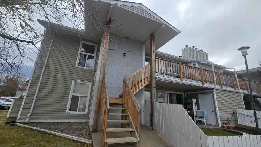 Cozy 3 bedroom Condo | 2703 79 Street Northwest, Edmonton | 3140926