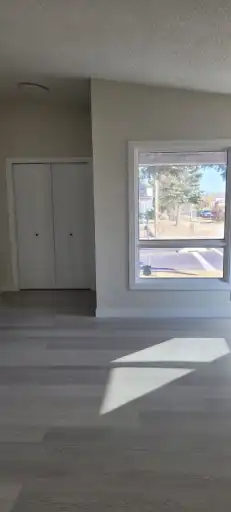 Newly renovated bedroom main floor | 8303 Centre Street Northwest, Calgary | 3151883