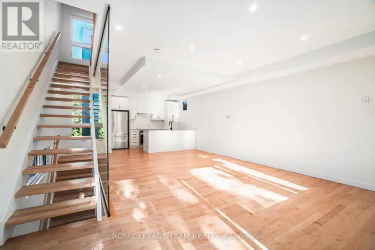 90 HAMILTON AVENUE N | 90 HAMILTON AVENUE N, Ottawa | 3114249
