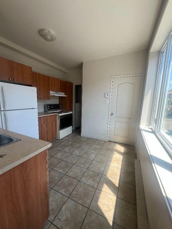 Beau 3 ½ lumineux et bien situé | 3115322