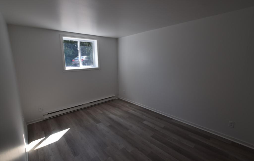 Appartement à Louer , 3 1/2, complètement rénové. | 3115328