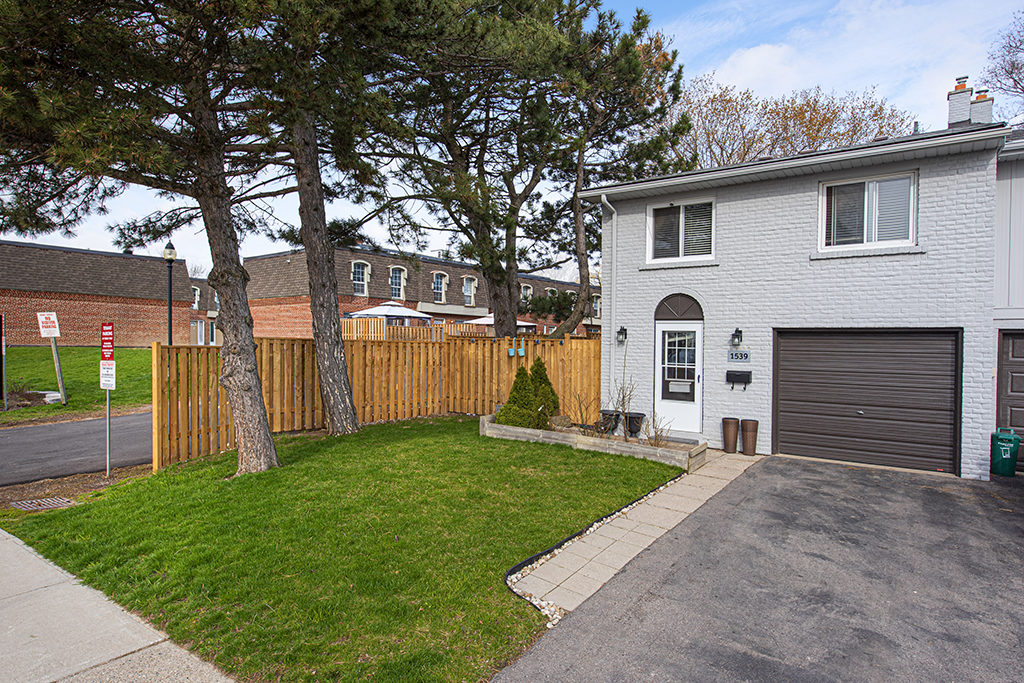 Forest Glen Townhomes | 3115407