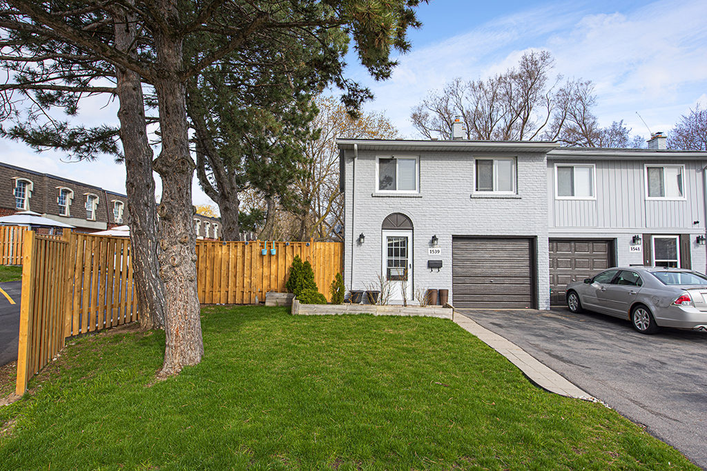 Forest Glen Townhomes | 3115407