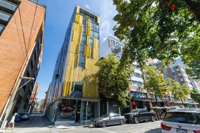 The Flats | 219 E Georgia St, Vancouver | 3115571