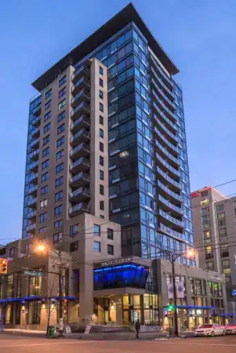 New large 1 bedroom Apt., Downtown/Yaletown | 177 Robson Street, Vancouver | 3115573