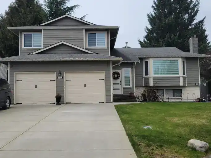 LEGAL/BRIGHT 2-Bed + 1-Bath Basement suite for rent in North Delta/Surrey | 8311 119A Street, Delta | 3115575
