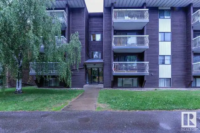 9904 90 Avenue Northwest | 9904 90 Avenue Northwest, Edmonton | 3115644