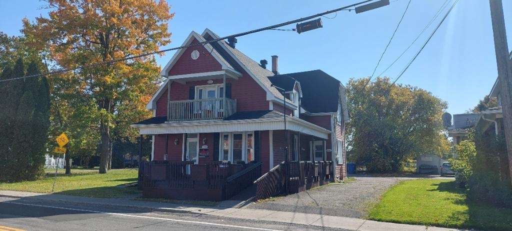 Grand 4 1/2, droit aux animaux, parfait pour mobilité réduite, Farnham | 3146199