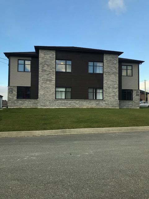 5 1/2 dans un quadruplex Sherbrooke (Rock Forest) - 1ER NOV. | 3115719