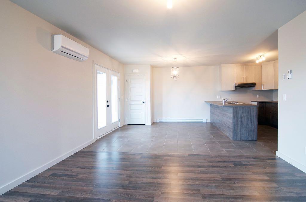 5 1/2 dans un quadruplex Sherbrooke (Rock Forest) - 1ER NOV. | 3115719
