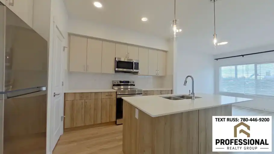 BRAND NEW, PET FRIENDLY 3 Bed + Office & 3 FULL Bath Main Suite in SE Edmonton | 1039 Aster Boulevard, Edmonton | 3146347