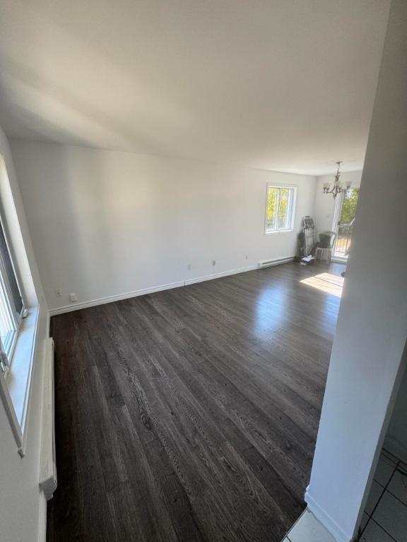 Appartement 6 1/2 - À LOUER | 3116277