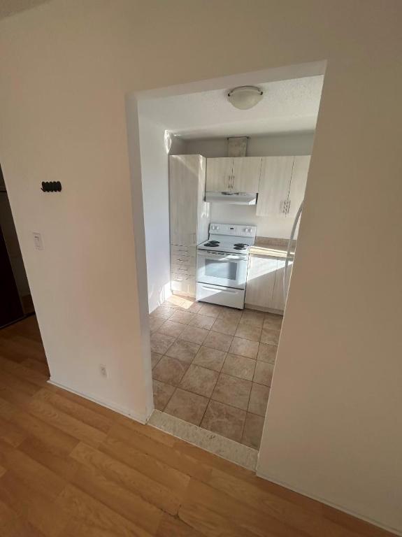 2 CH - 1 SDB - Côte Saint-Luc - $1,795 /mo | 3117062