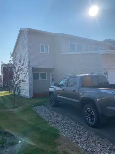Town house with 3 bedrooms, SAUNA, partially furnished (OPTIONAL) PET FRIENDLY | 146 - 146 Ashgrove Dr, Fort McMurray | 3117841