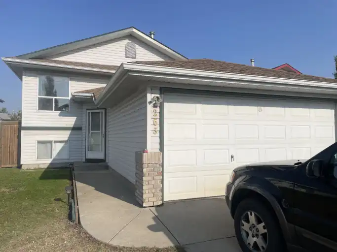 Upstairs house for rent | 263 Applewood Drive Southeast, Calgary | 3117842