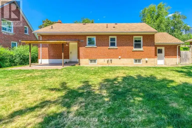 LOWER - 2048 EDINBURGH DRIVE | LOWER - 2048 EDINBURGH DRIVE, Burlington | 3117946