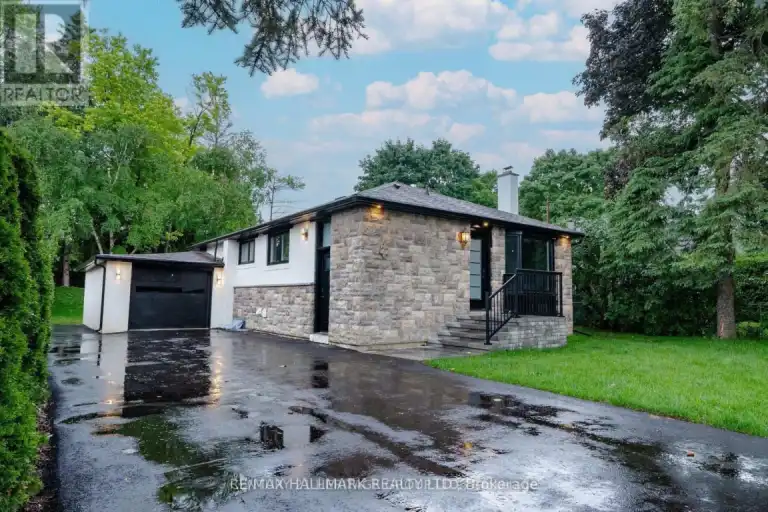 77 RICHARDSON DRIVE | 77 RICHARDSON DRIVE, Aurora | 3118027