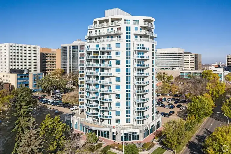 Gorgeous FULLY FURNISHED 1 Bedroom Legislature District | 506 - 10504 99 Avenue, Edmonton | 3145893