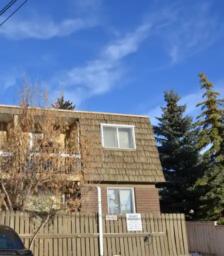 Bow trail 3Level townhouse | Calgary | 3118139