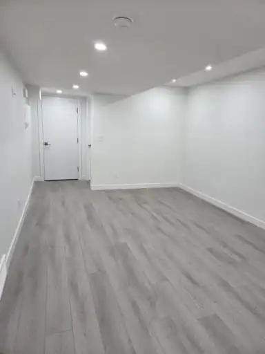 Cozy two bedroom basement suite | 488 Tekarra Drive Northwest, Calgary | 3118421