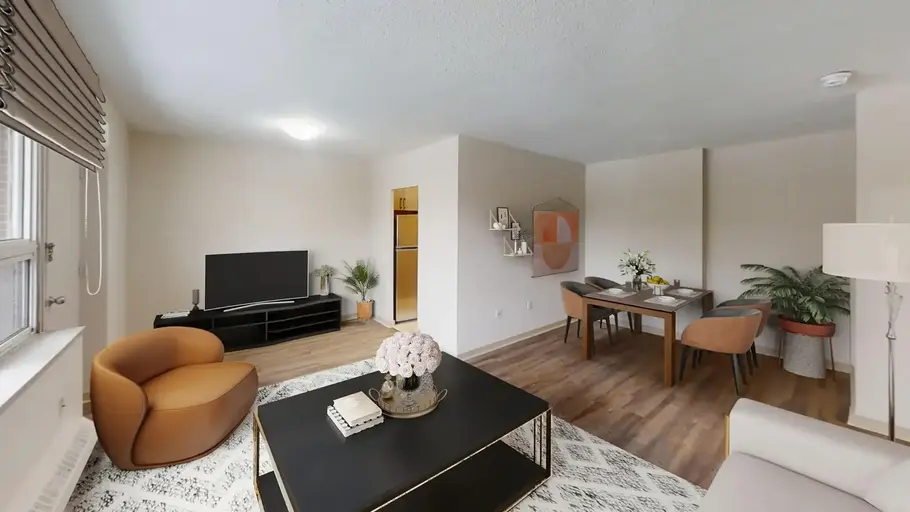 Strathroy Manor | 1470 Williamsport Drive, Mississauga | 3118917