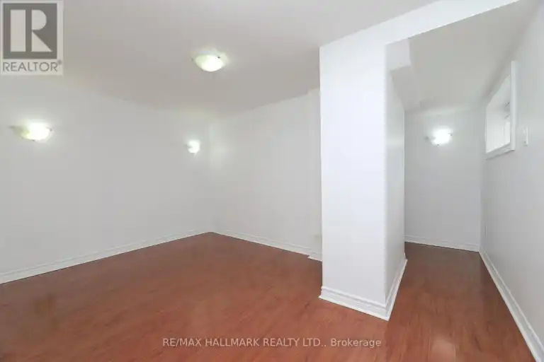LOWER - 64 MADEIRA AVENUE | LOWER - 64 MADEIRA AVENUE, Vaughan | 3125744