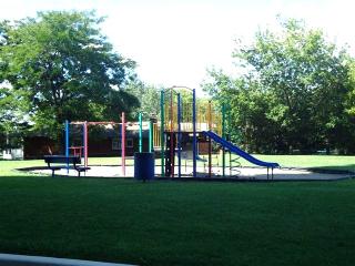 1154 Wilson Avenue | 3180988