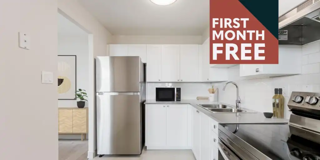Blinkbonnie | 136 Bay Street South, Hamilton | 3119542