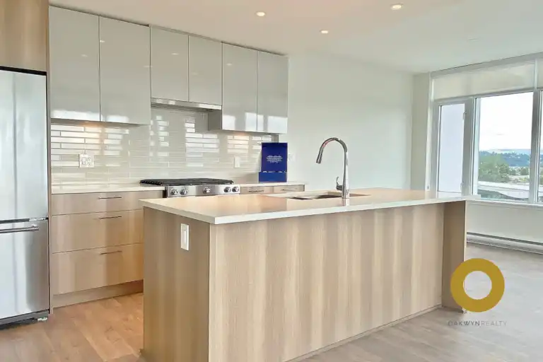 2 bed/2 bath CORNER Unit with Large Balcony @ Brewery District! | 258 Nelson's Court, New Westminster | 3149398