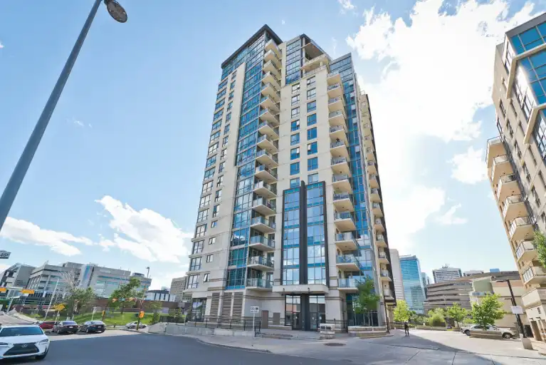 Beautiful 2 bedroom, 2 Bathroom Condo | 606 - 325 3 Street Southeast, Calgary | 3149453