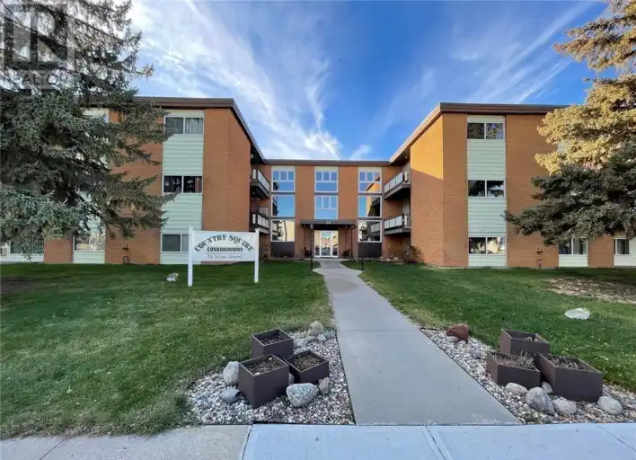 Country Squire | 26 Shaw Street, Regina | 3119815