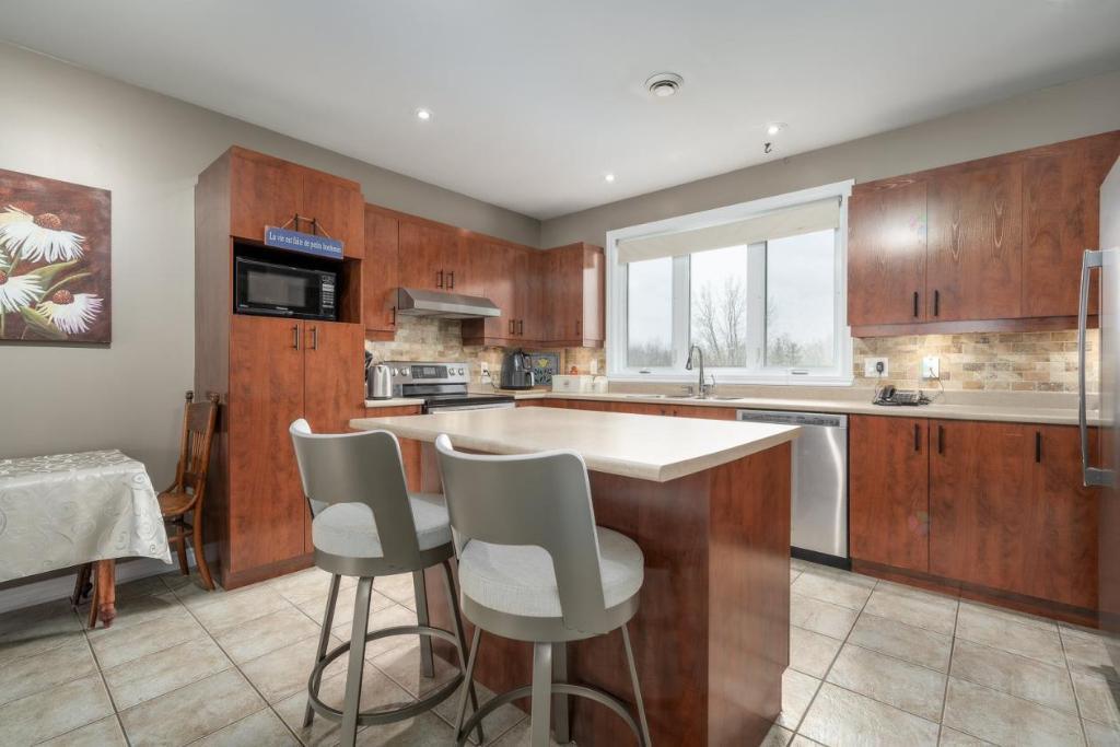 4 1/2 semi-meublé au dernier étage Vaudreuil-Dorion - appartement / logement à louer | 3119900