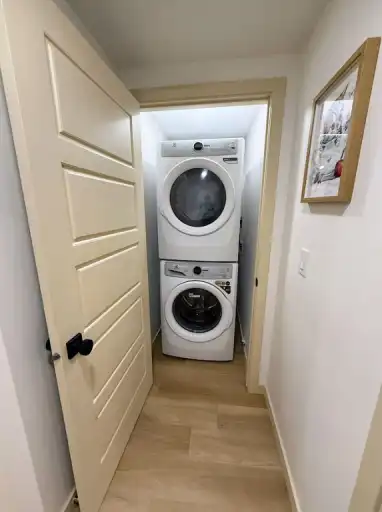 Stunning Brand New - 2 Bedroom Legal Basement Suite | Edmonton | 3120133