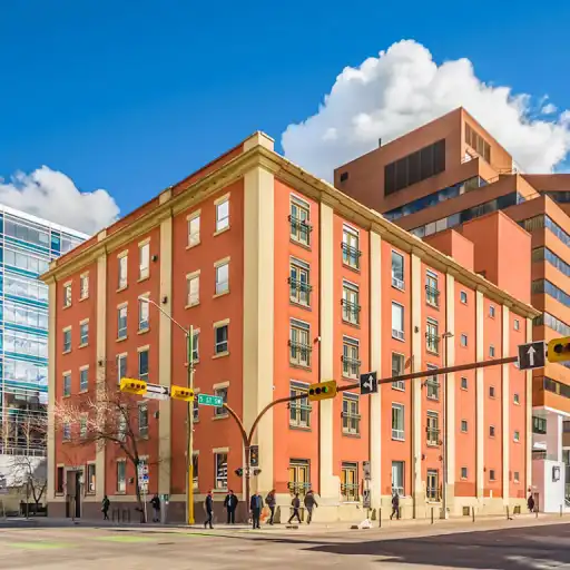 Pet Friendly Original Loft - 98 Walk Score + Parking | 303 - 535 10 Avenue Southwest, Calgary | 3149676