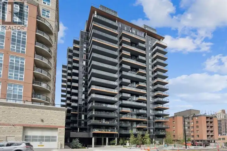 Luxury 2+1 Condo in Downtown Calgary Visiting Anytime! | 8 - 730 2 Avenue Southwest, Calgary | 3149682