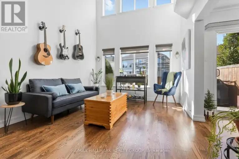 2044 BERGAMOT CIRCLE | 2044 BERGAMOT CIRCLE, Ottawa | 3120306