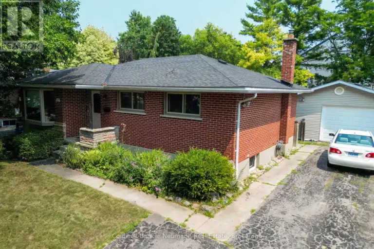 UPPER - 27 JULIA DRIVE | UPPER - 27 JULIA DRIVE, Guelph | 3126193