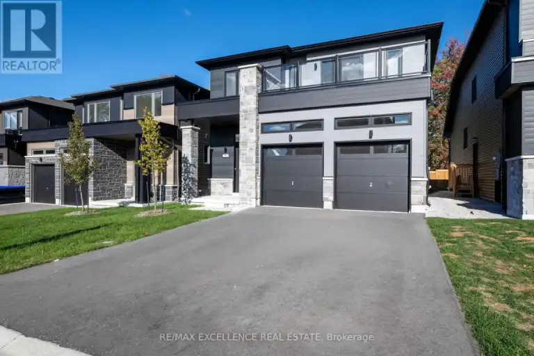 91 BERKELY STREET | 91 BERKELY STREET, Wasaga Beach | 3143829