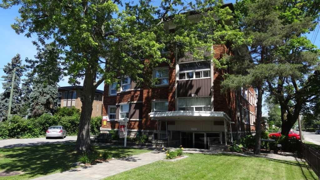 1 1/2 tout rénové à Dorval, près des services | 3121551