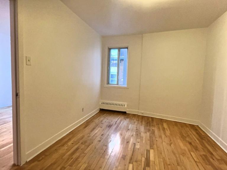 1 CH - 1 SDB - Montréal - $1,200 /mo | 3121569