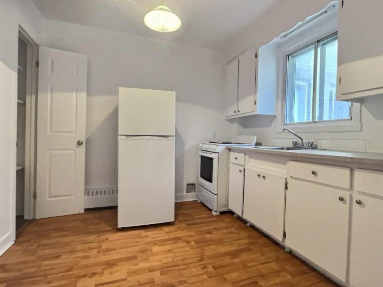 1 CH - 1 SDB - Montréal - $1,200 /mo | 3121569