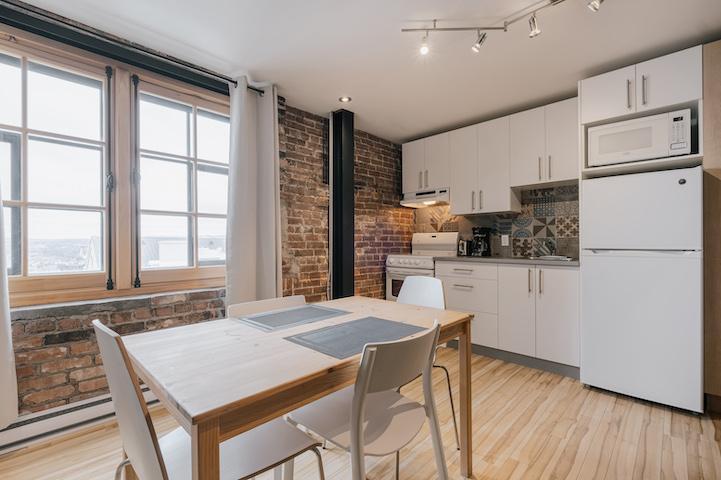 Loft entièrement meublé à louer Vieux-Québec février 2026 | 3121574