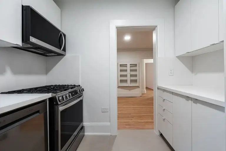 2875 Yonge Street | 2875 Yonge Street, Toronto | 3121675