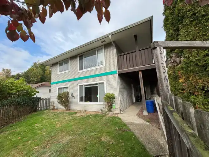 3 bedroom 2 bath Downtown Mission | 33363 3 Avenue, Mission | 3121782