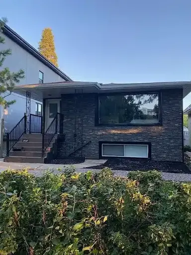 10 min walk to the U of A (clean, quiet, and academically focused) bedrooms | 11438 79ave NW, Edmonton | 3121876