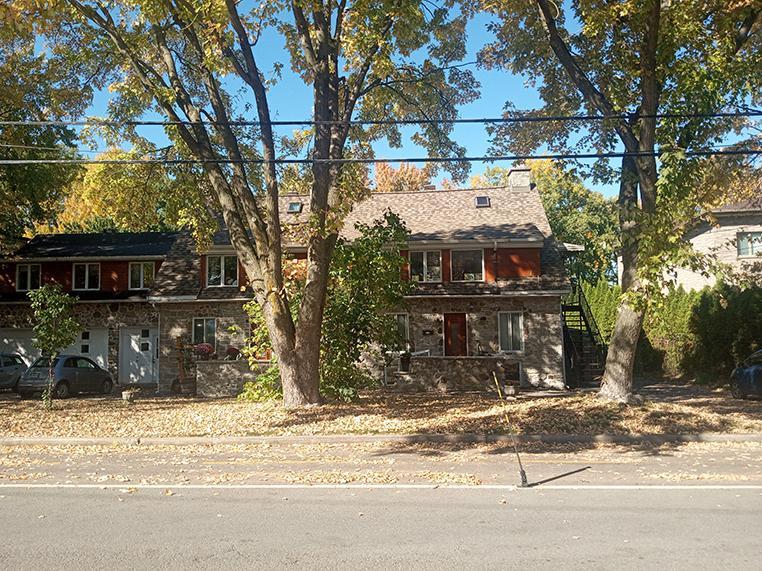 grand 4 1/2, bord de l'eau, à louer à Montréal-nord, Grand balcon avec vue sur le fleuve | 3121911