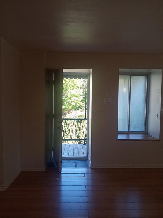 grand 4 1/2, bord de l'eau, à louer à Montréal-nord, Grand balcon avec vue sur le fleuve | 3121911