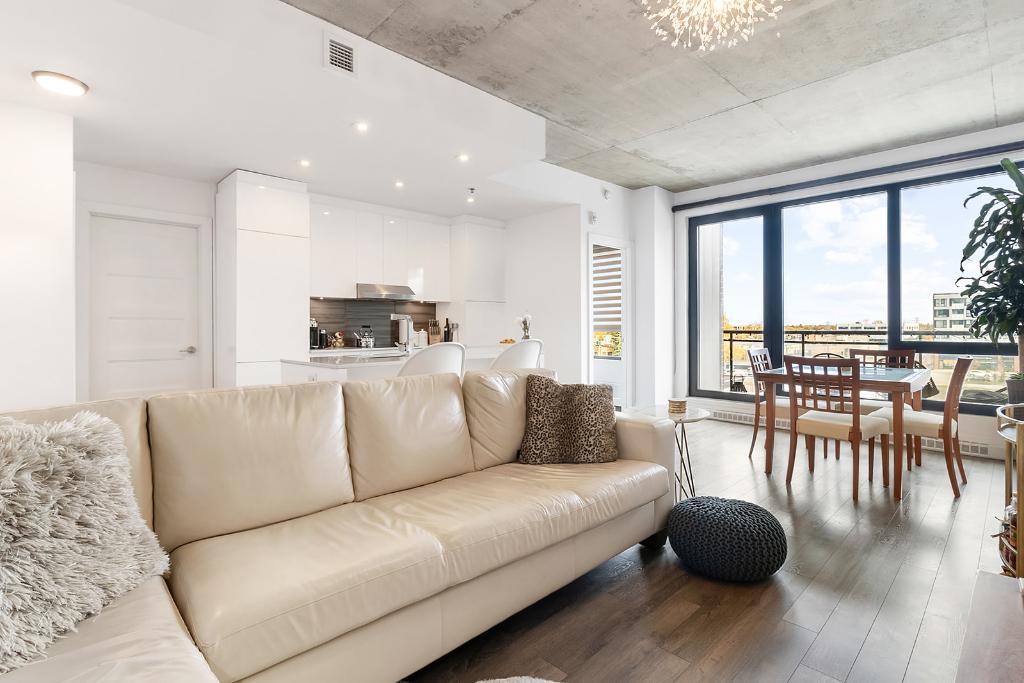 CONDO ENTIÈREMENT MEUBLÉ DISPONIBLE LE 01 NOVEMBRE | 3121930
