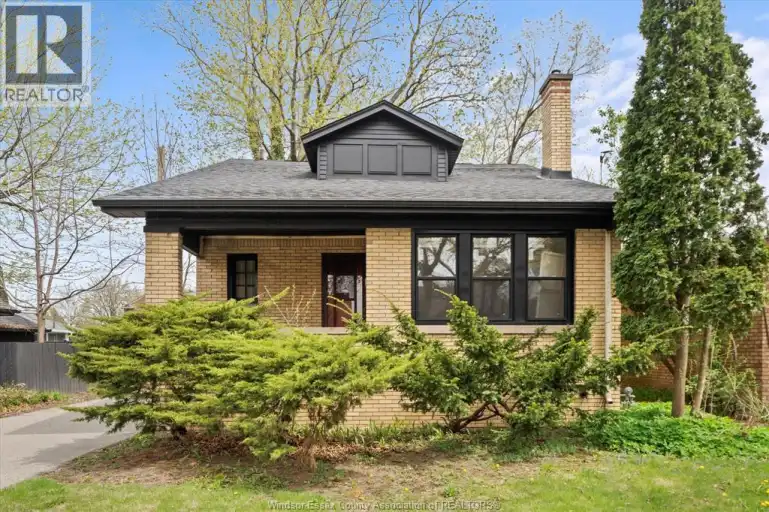 216 THOMPSON BOULEVARD | 216 THOMPSON BOULEVARD, Windsor | 3152336
